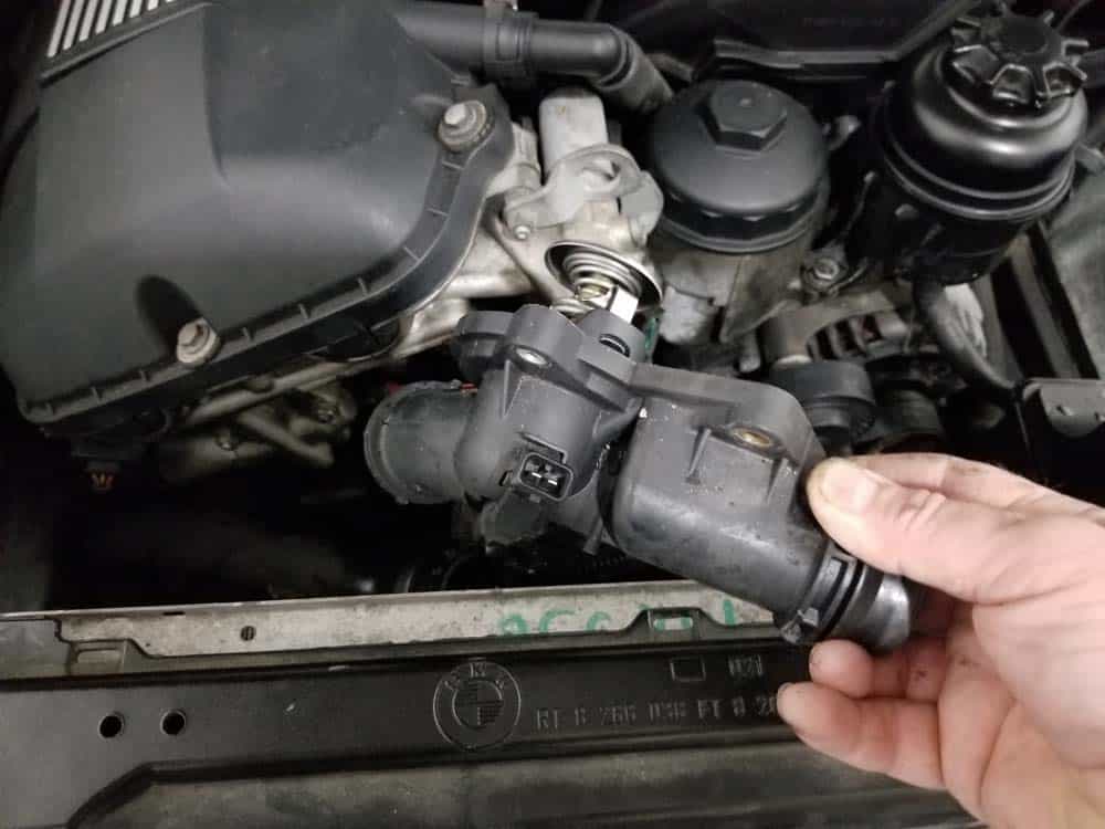 See B0703 in engine